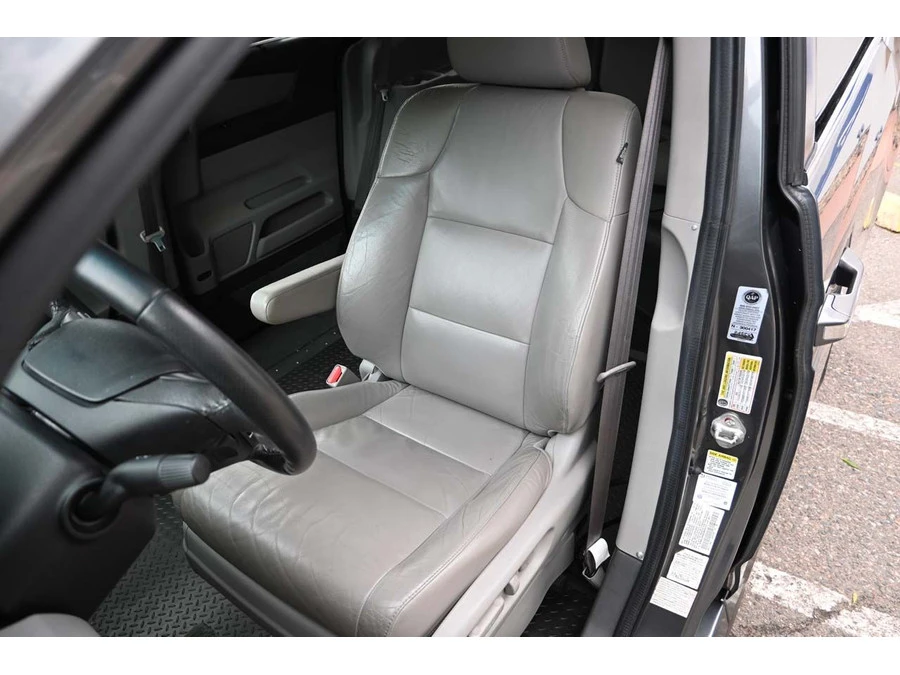 2012 Honda Odyssey - Image 14 of 21