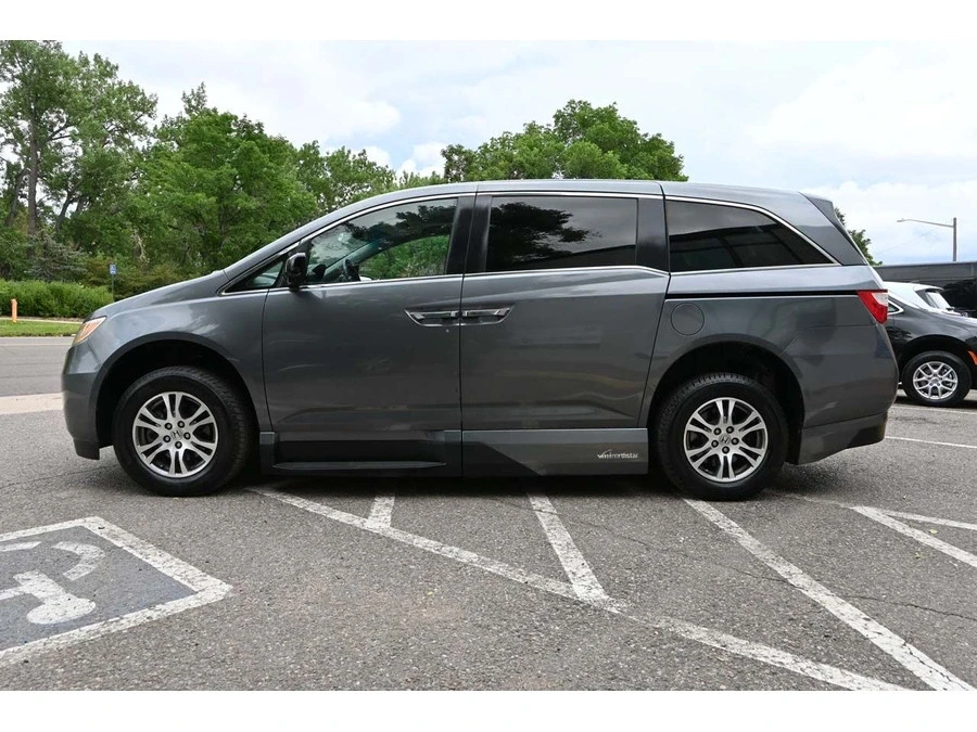 2012 Honda Odyssey - Image 9 of 12