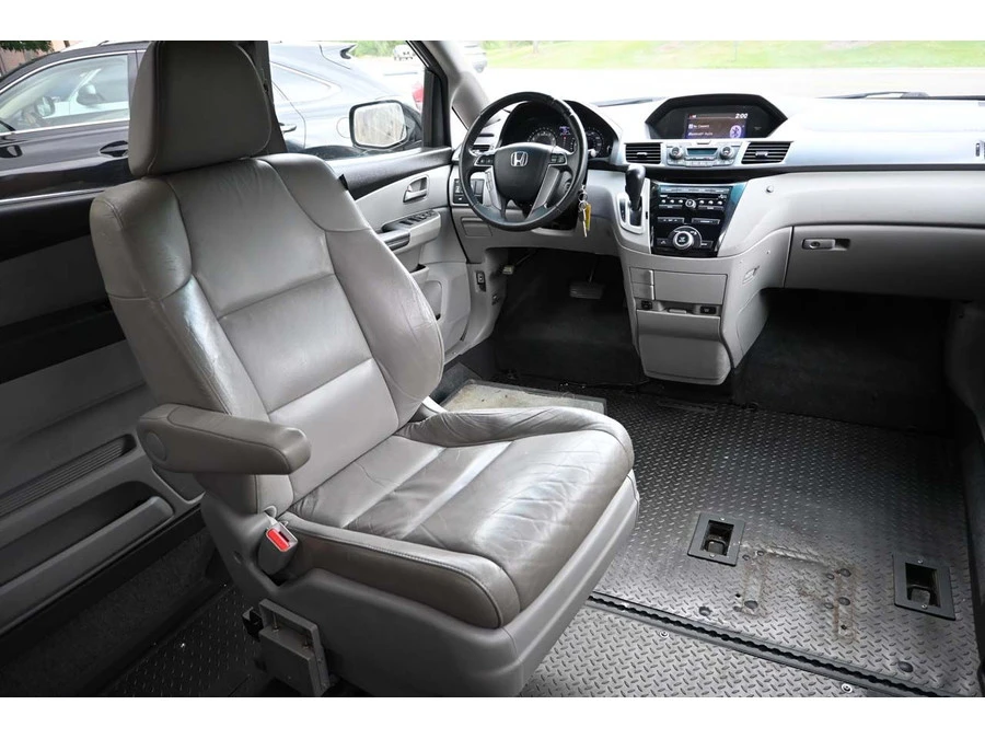 2012 Honda Odyssey - Image 21 of 21