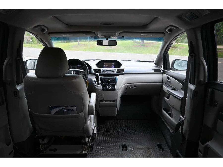 2012 Honda Odyssey - Image 20 of 21
