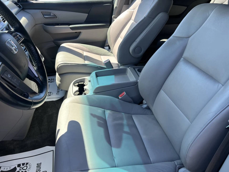 2012 Honda Odyssey - Image 7 of 17