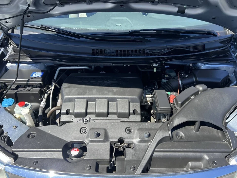 2012 Honda Odyssey - Image 15 of 17