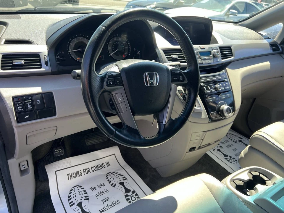 2012 Honda Odyssey - Image 8 of 17