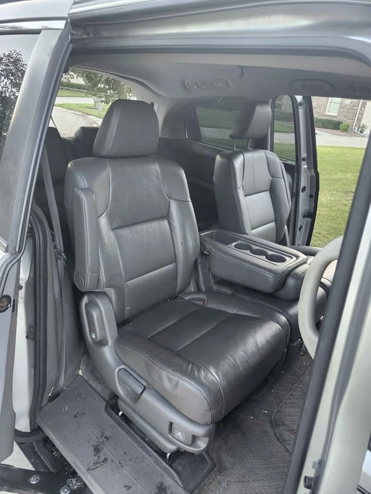 2012 Honda Odyssey - Image 7 of 8