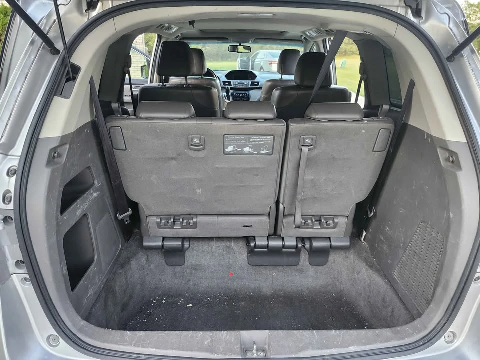 2012 Honda Odyssey - Image 6 of 8