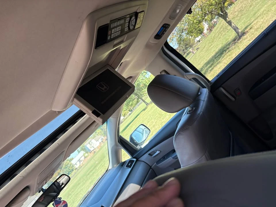 2012 Honda Odyssey - Image 6 of 9