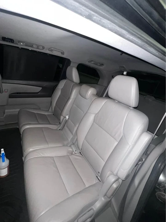2012 Honda Odyssey - Image 7 of 8