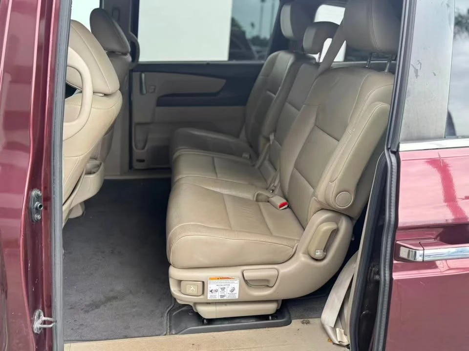 2012 Honda Odyssey - Image 6 of 6