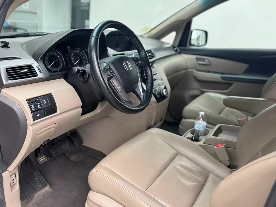 2012 Honda Odyssey - Image 5 of 6