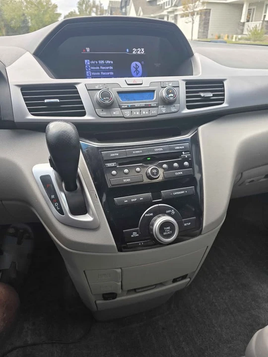 2012 Honda Odyssey - Image 16 of 18