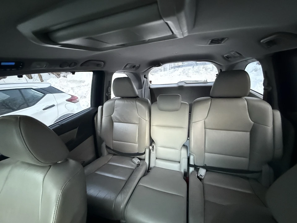 2012 Honda Odyssey - Image 10 of 11