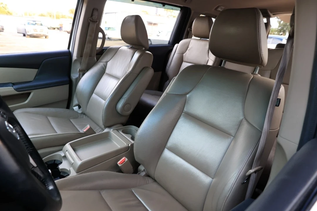 2012 Honda Odyssey - Image 6 of 12