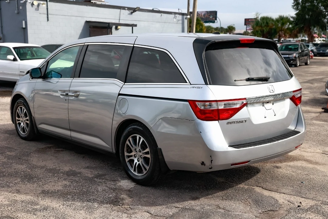 2012 Honda Odyssey - Image 5 of 12