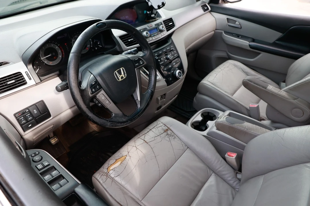 2012 Honda Odyssey - Image 4 of 12
