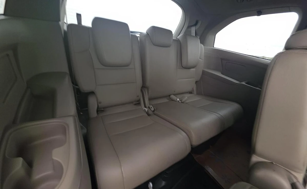 2012 Honda Odyssey - Image 14 of 16