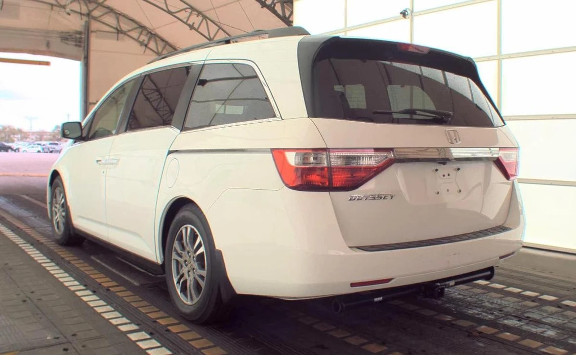 2012 Honda Odyssey - Image 6 of 16