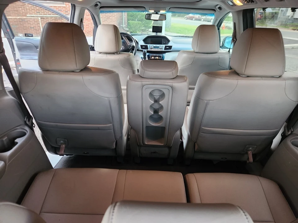 2012 Honda Odyssey - Image 12 of 21