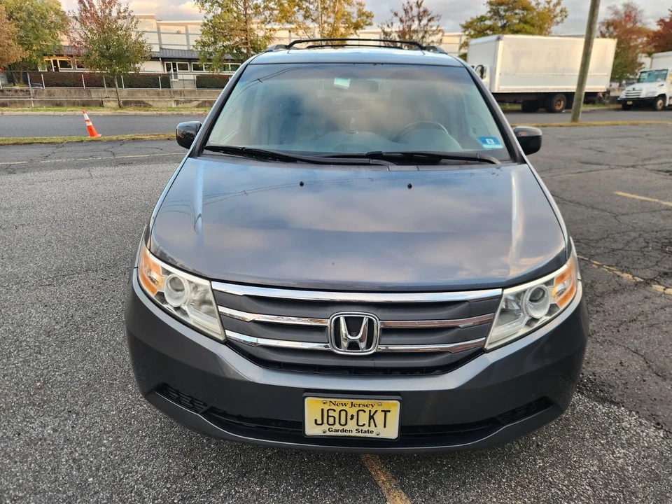 2012 Honda Odyssey - Image 2 of 21