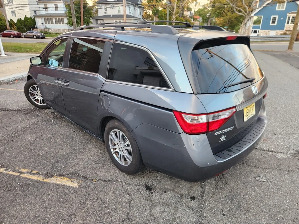 2012 Honda Odyssey - Image 6 of 21
