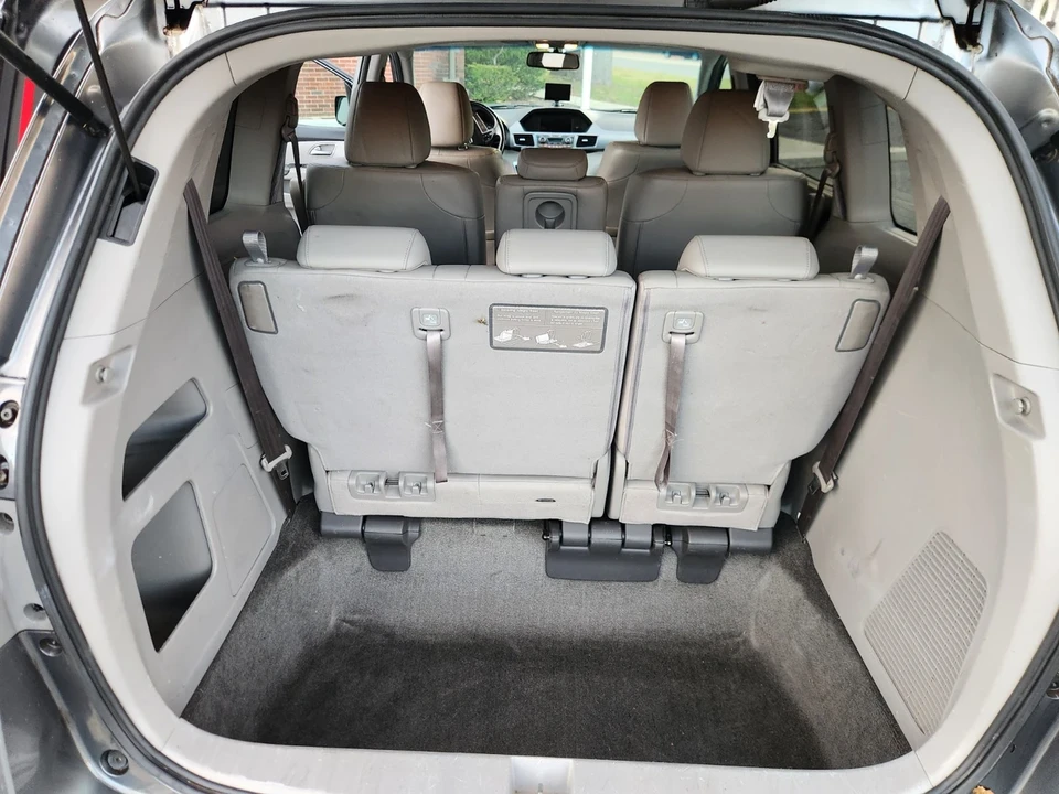 2012 Honda Odyssey - Image 11 of 21