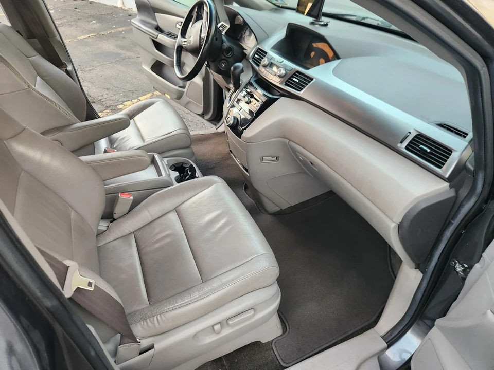 2012 Honda Odyssey - Image 13 of 21