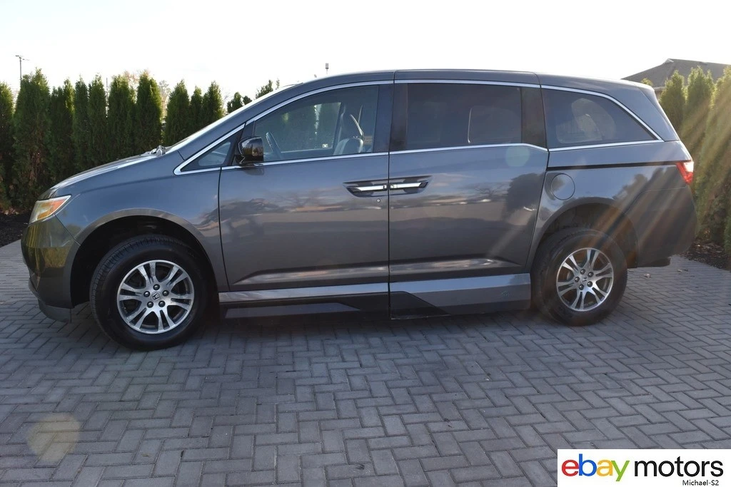 2012 Honda Odyssey - Image 8 of 21