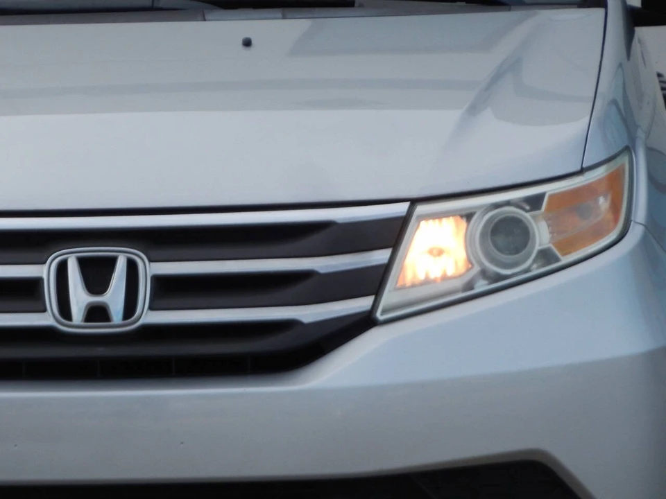 2012 Honda Odyssey - Image 8 of 12