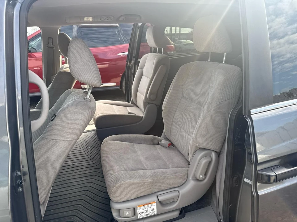 2012 Honda Odyssey - Image 4 of 7
