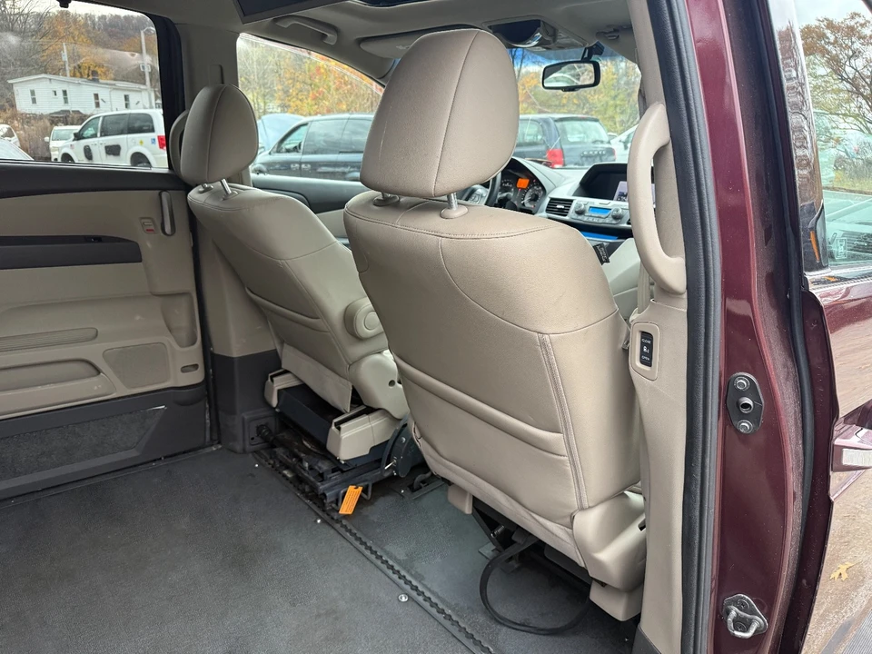 2012 Honda Odyssey - Image 20 of 21