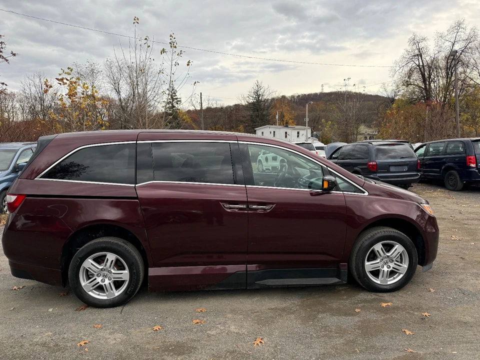 2012 Honda Odyssey - Image 7 of 21