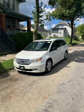 2012 Honda Odyssey - Image 5 of 18