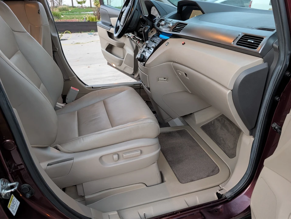 2012 Honda Odyssey - Image 7 of 13