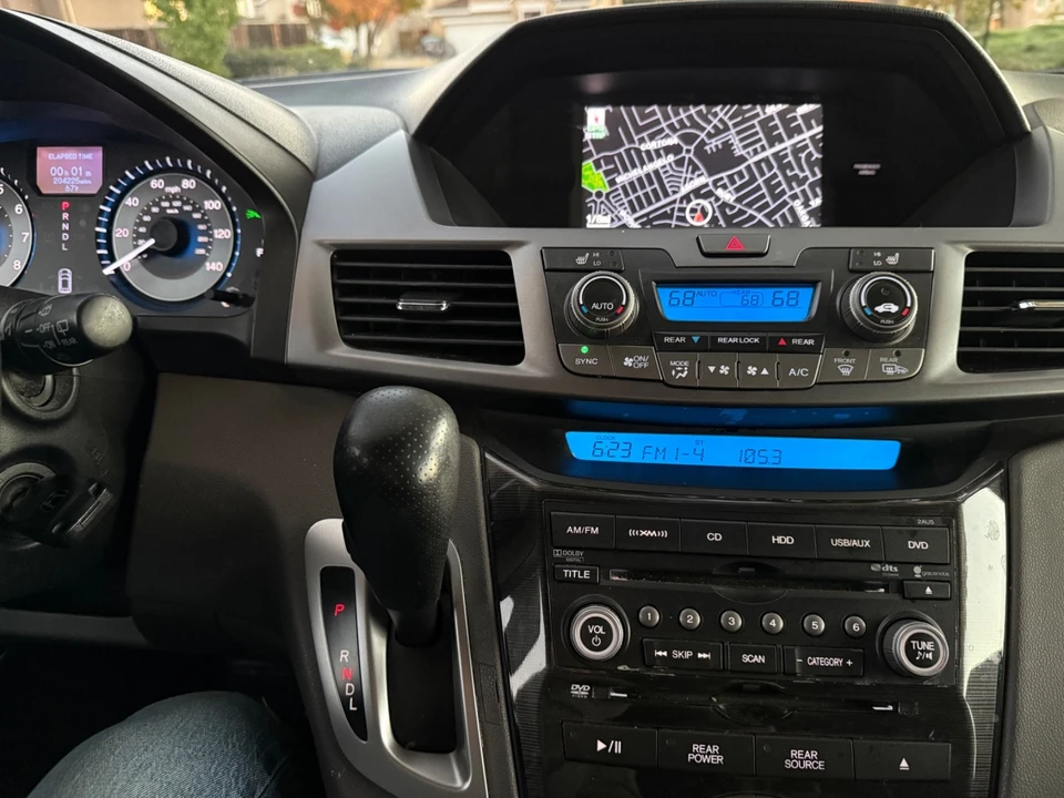 2012 Honda Odyssey - Image 13 of 20