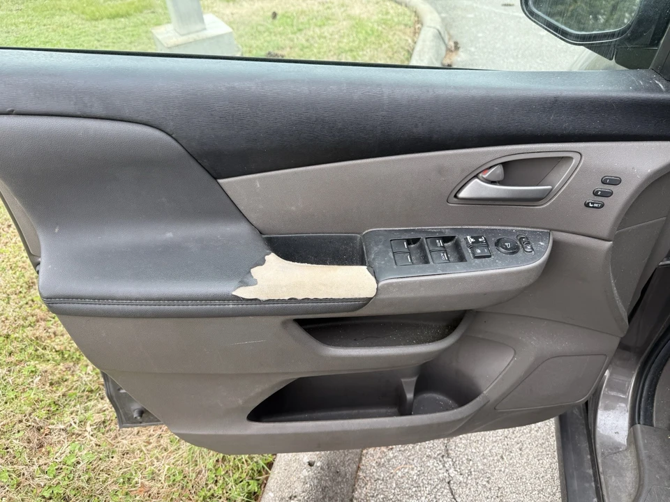 2012 Honda Odyssey - Image 12 of 18