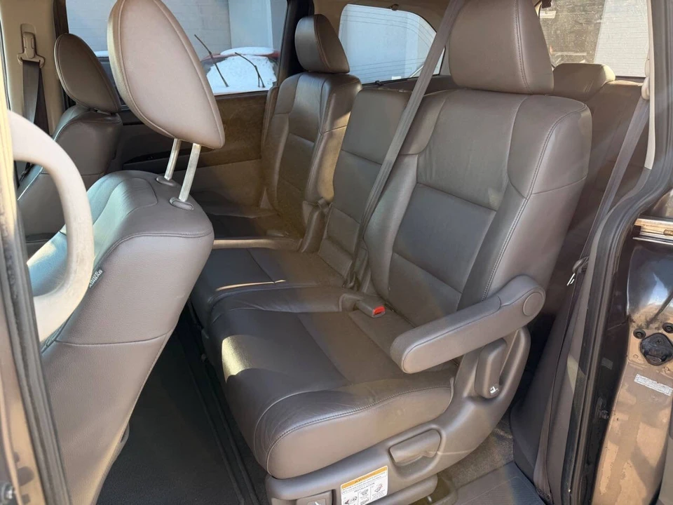 2012 Honda Odyssey - Image 16 of 20