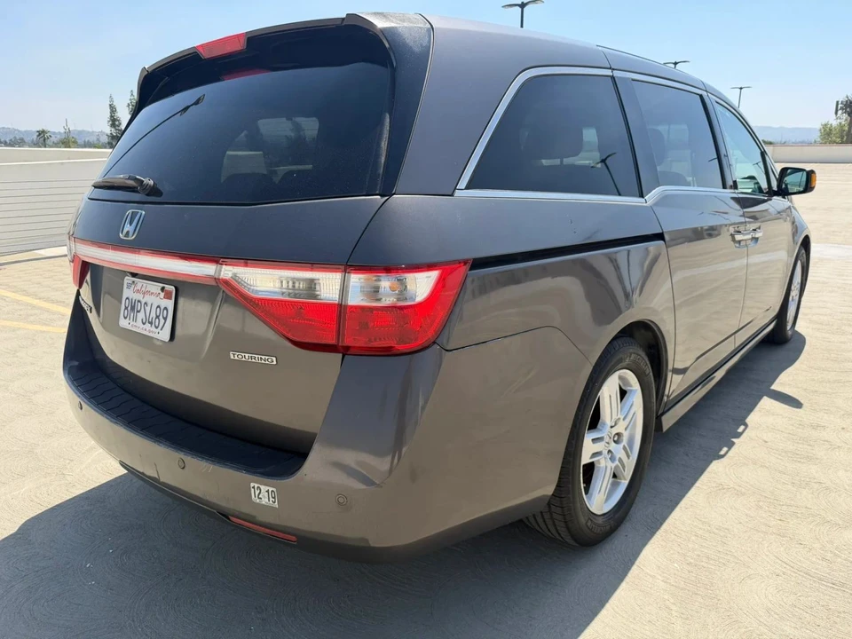 2012 Honda Odyssey - Image 5 of 21
