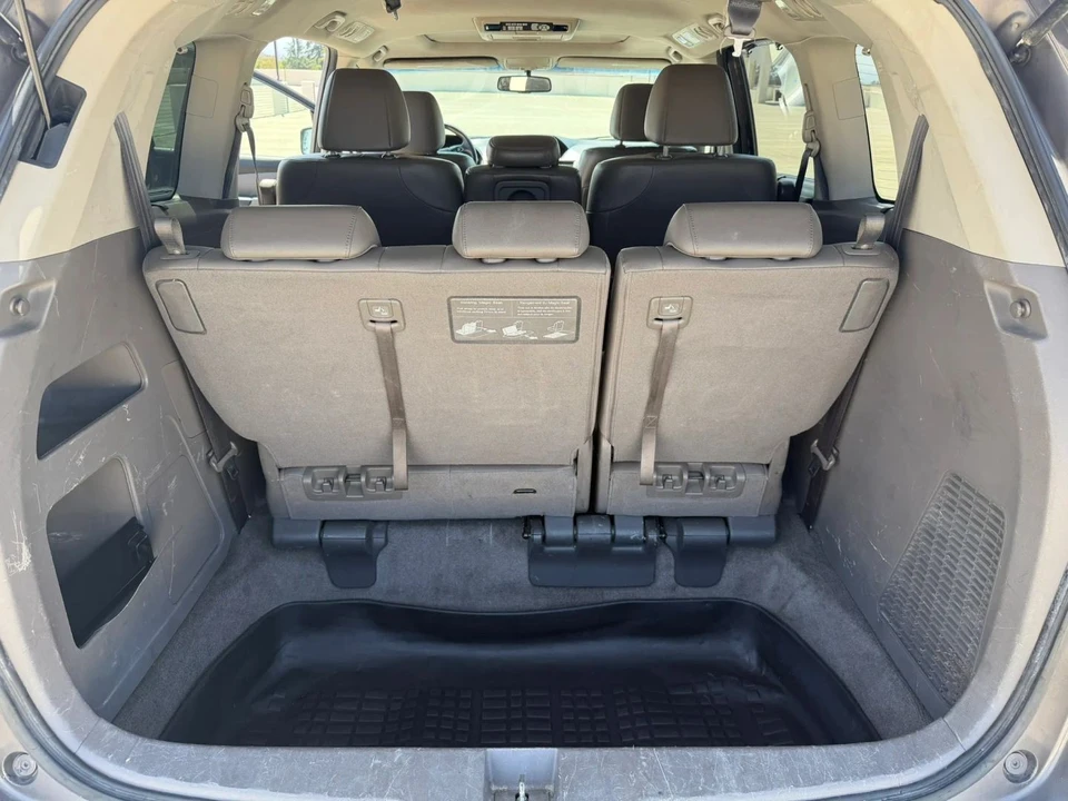 2012 Honda Odyssey - Image 11 of 21