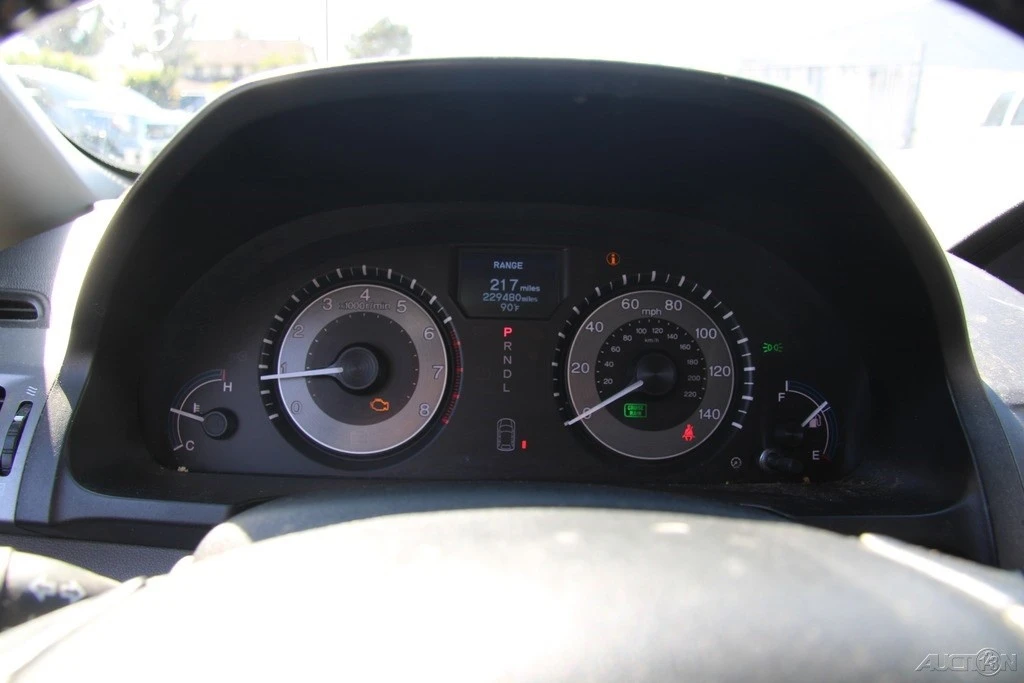 2012 Honda Odyssey - Image 18 of 21