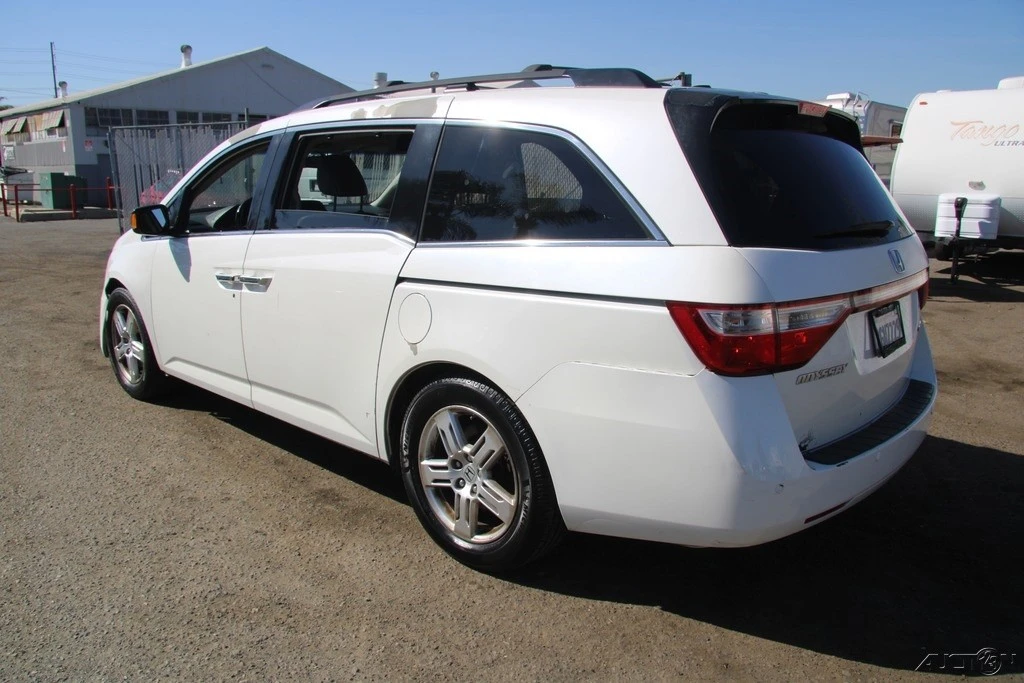 2012 Honda Odyssey - Image 6 of 21