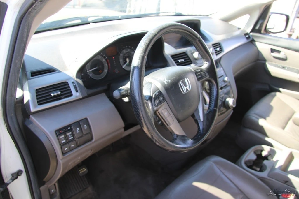 2012 Honda Odyssey - Image 17 of 21