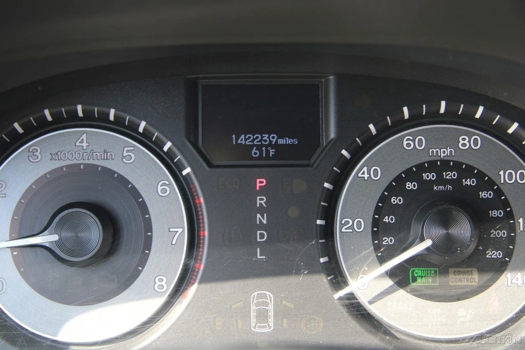 2012 Honda Odyssey - Image 15 of 21