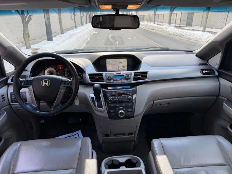 2012 Honda Odyssey - Image 9 of 12