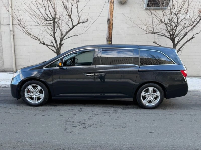 2012 Honda Odyssey - Image 8 of 12