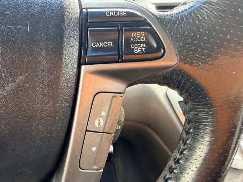 2012 Honda Odyssey - Image 12 of 12
