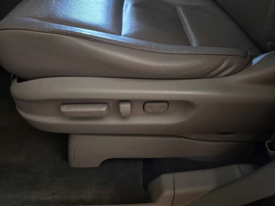 2012 Honda Odyssey - Image 19 of 20