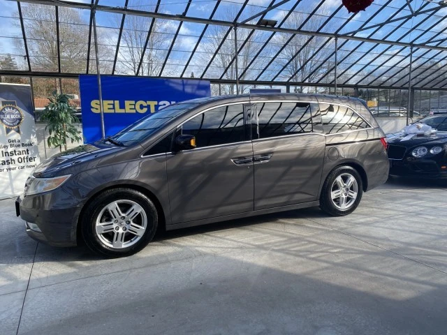 2012 Honda Odyssey - Image 10 of 21