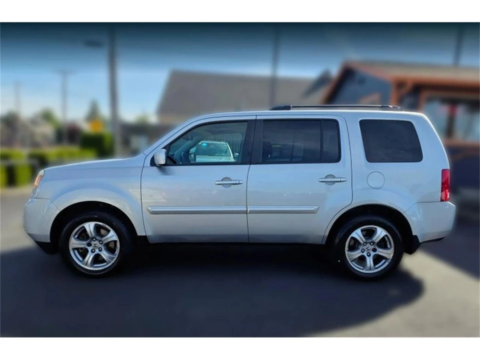 2012 Honda Pilot 2nd Gen - Image 2 of 20