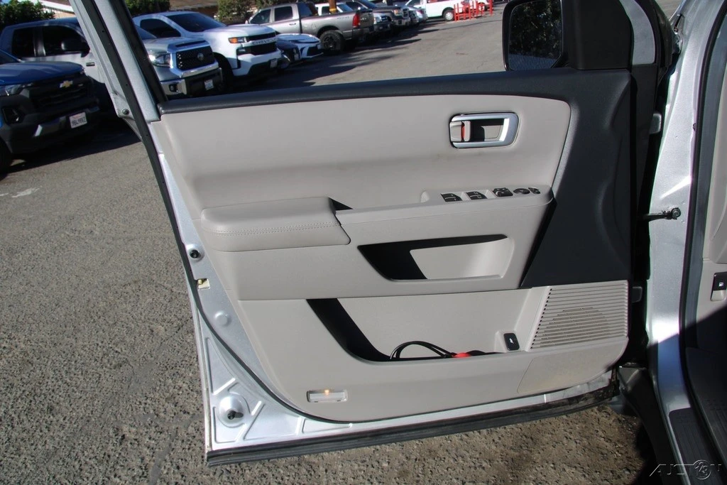 2012 Honda Pilot 2nd Gen - Image 13 of 21