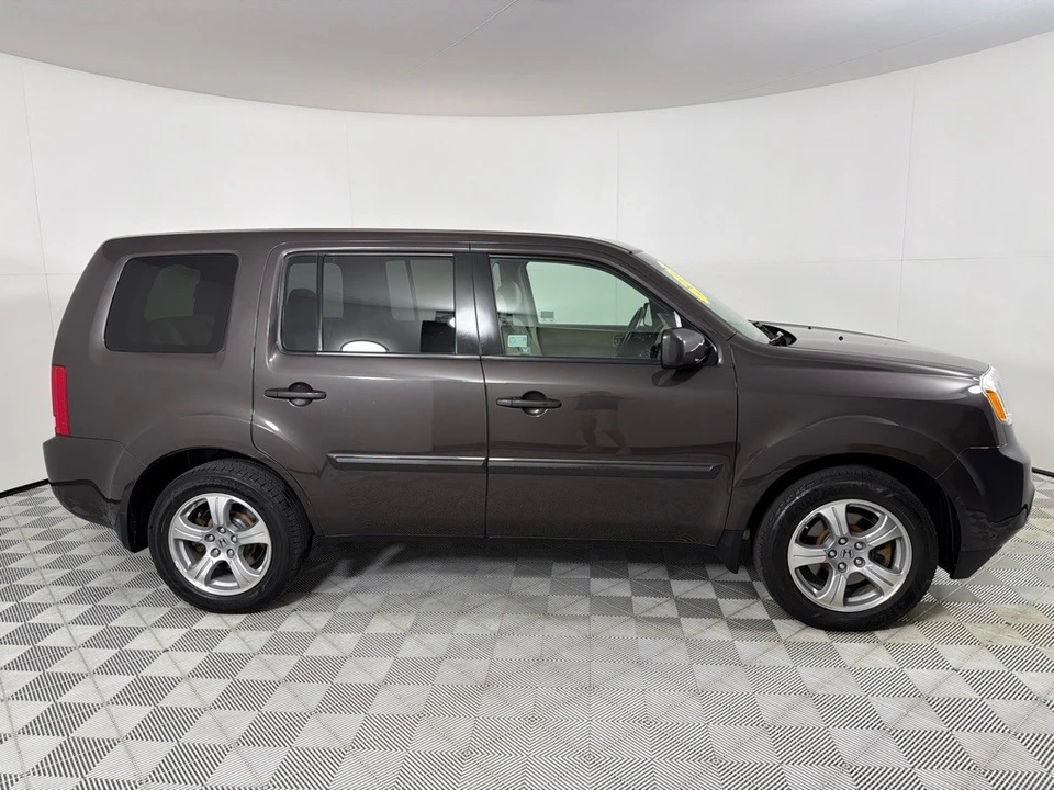 2012 Honda Pilot 2nd Gen - Image 4 of 12
