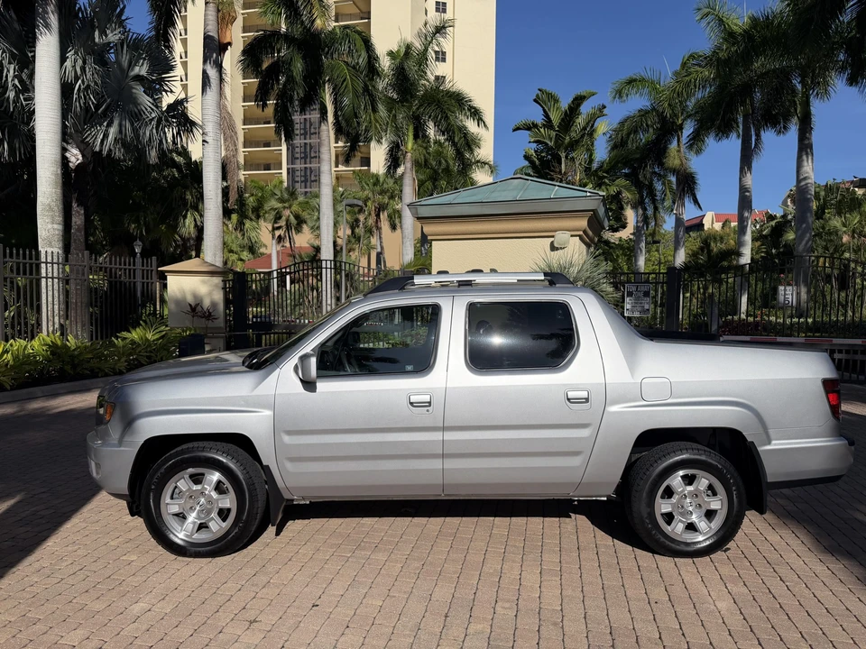 2012 Honda Ridgeline 1st Gen - Image 12 of 31